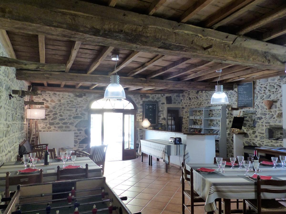 Maison D'Hotes Les 3 Baudets Issor Экстерьер фото