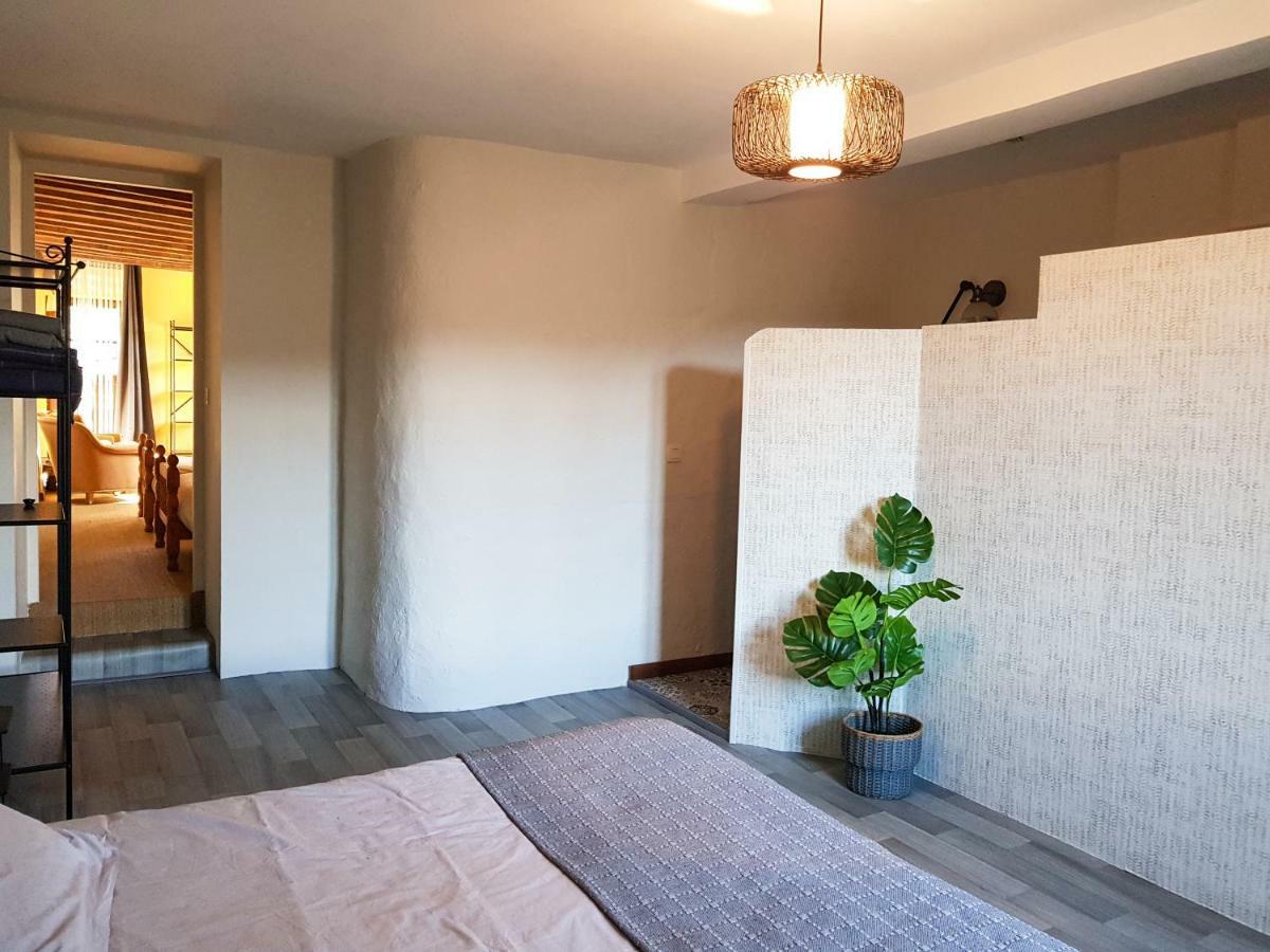 Maison D'Hotes Les 3 Baudets Issor Экстерьер фото